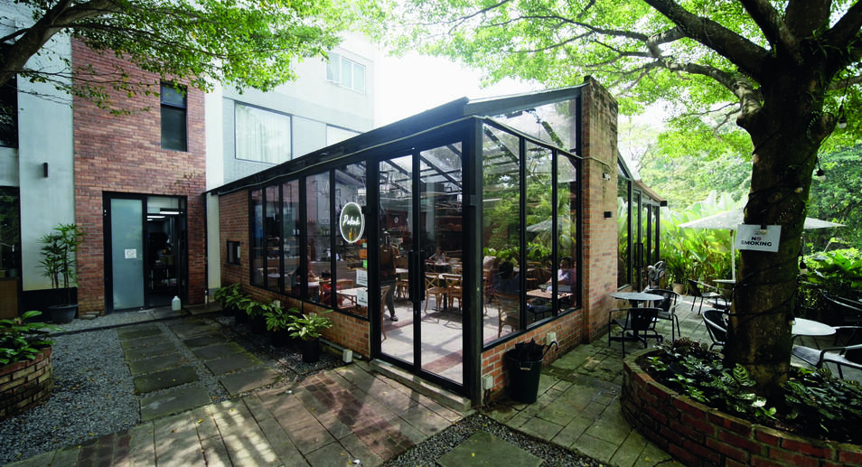 POKOK KL Café is purified & protected by DAIKIN Advanced Air-Quality Solution | Daikin Malaysia